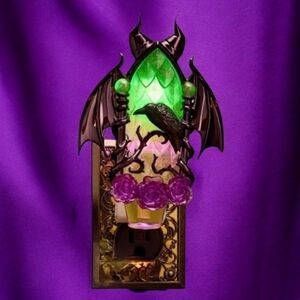 NEW Bath and Body Works Maleficent Dragon Wallflowers Scent Control Nightlight